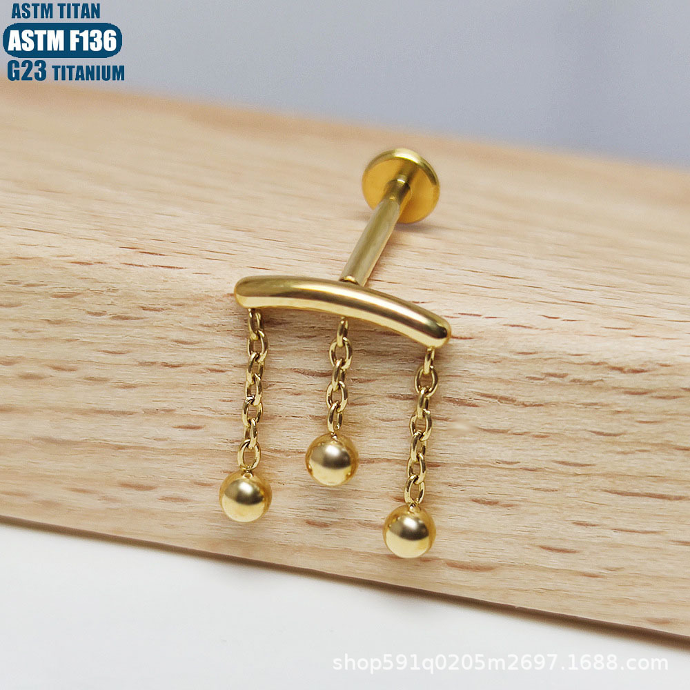 16G labret stud size and finish detail