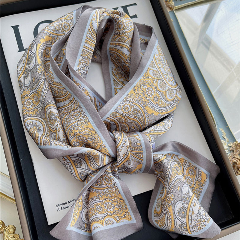 春と秋の絹織物のリボンの長いスカーフの長いマフラーの女性のスカーフの贈り物はすぐに卸売りします。