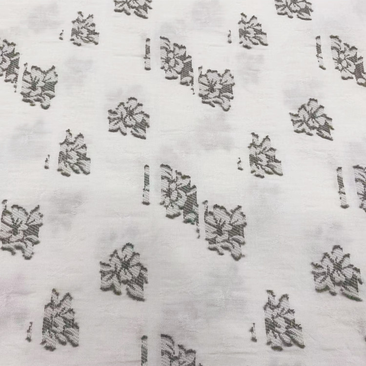 厂家直供新款棉质花朵提花剪花春夏连衣裙衬衫面料