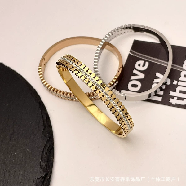 Z112 Gear inlaid golden color