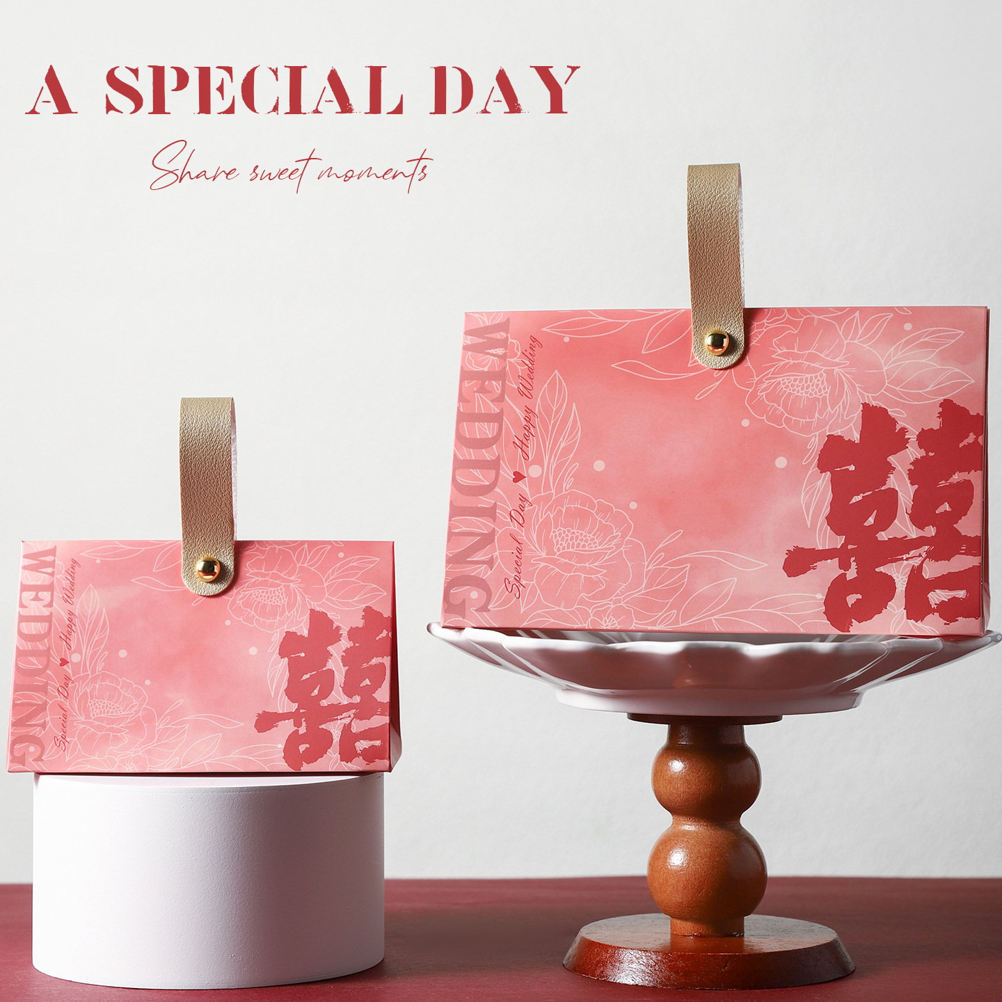 2505 horizontal style red + gold leather rope