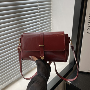 �߼����]���Ů2025�＾�͹Ŵ�����ͨ�چμ�б���С���OӋ����