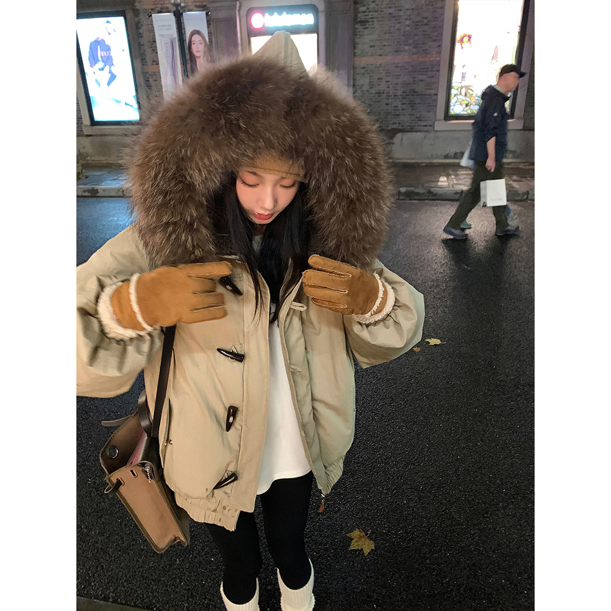 2707 #   Ouyang 큰 너구리 모피 칼라 다운 재킷 두껍고 따뜻한 90 화이트 오리 다운 혼 버튼 후드 재킷
