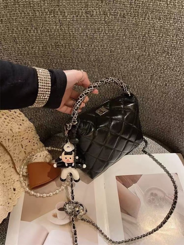 軽豪華高級感菱格チェーンシングル肩斜めショルダーバッグ女性2025新型潮小衆デザインファッションハンドバッグ|undefined