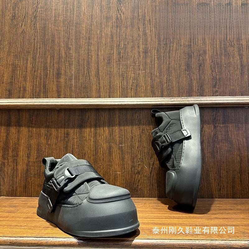 Trendy Men's Shoes 20025 Autumn Style Height-Increasing Loose Buckle Large Toe Lazy Lightweight Comfortable Slip-On Casual Shoes