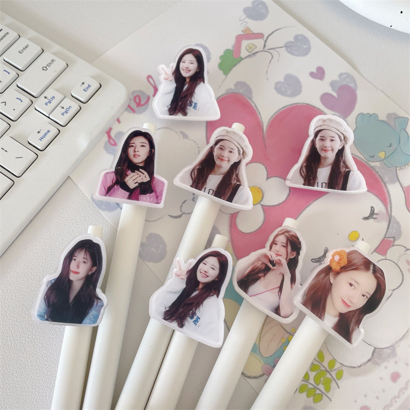 赵露思中性笔0.5mm学生考试按动水笔明星爱豆粉丝周边少女小礼物