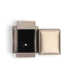 Jewelry Packaging Box, High-End Gold Brushed PU Leather Storage Case for Rings, Necklaces, and Pendants – Drop Shipping Available