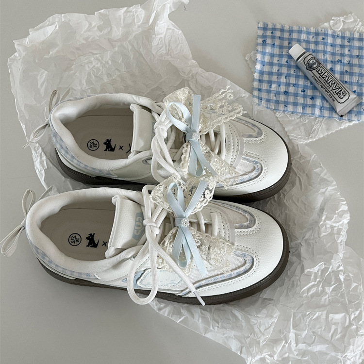 Zapatos de skate de arco para mujeres otoño de 2025 nuevos zapatos blancos transpirables de nicho para mujeres coreanas zapatos de entrenamiento moral para mujeres