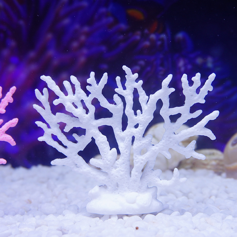 Decoraciones de paisajismo de peceras coloridas, plantas acuáticas, ramas de hierro, astas transfronterizas, corales, decorados submarinos, estilos explosivos