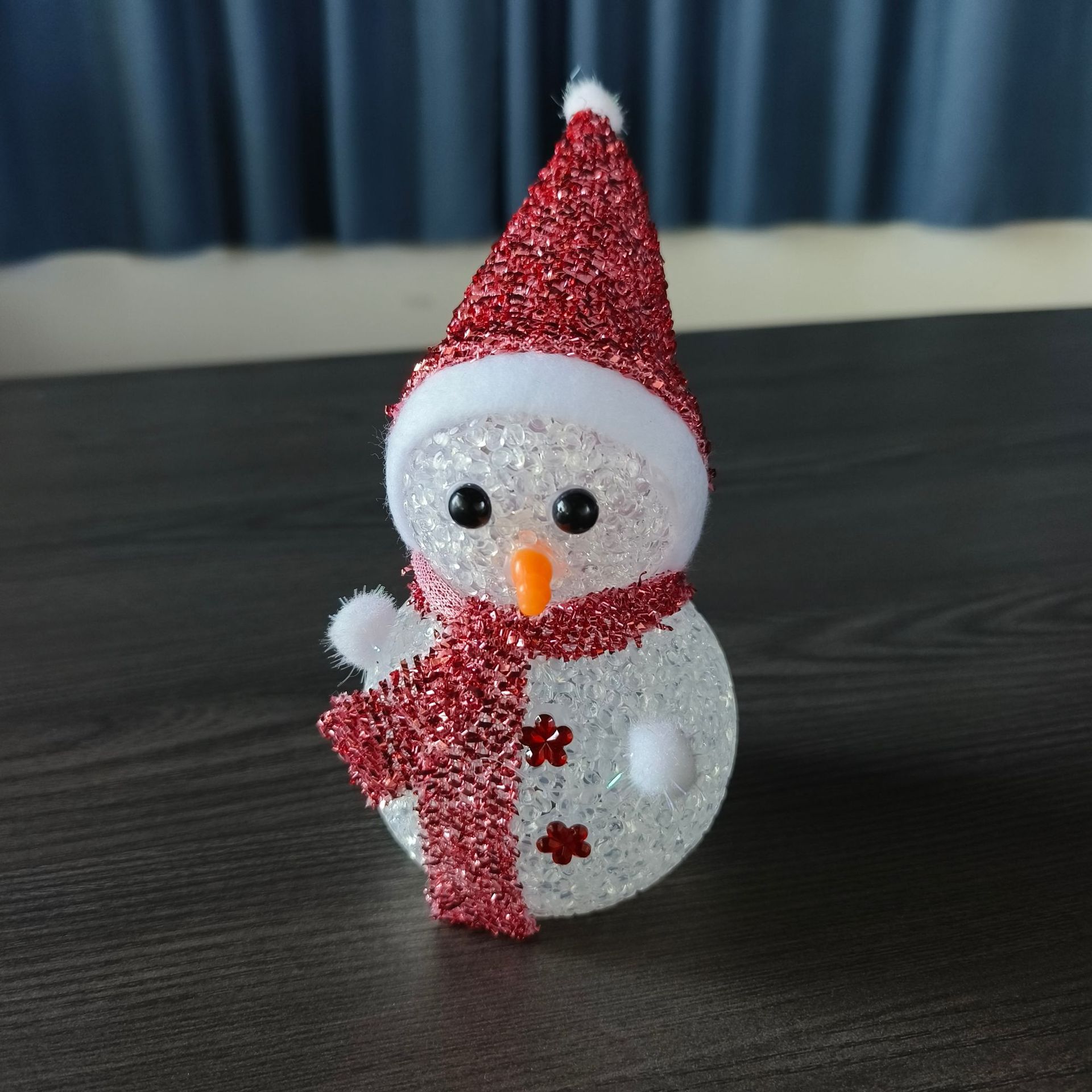 Transfronterizo luminoso muñeco de nieve decoración de Navidad   Muñeca de nieve de plástico de cristal luminoso y colorido