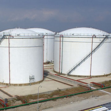 批量生产各种不锈钢油罐，碳钢储罐。专业制作安装