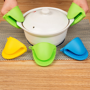 Kitchen silicone anti-scald gloves take dish clip bowl dish clip anti-scald heat insulation Bowl clip oven microwave oven hand clip wholesale