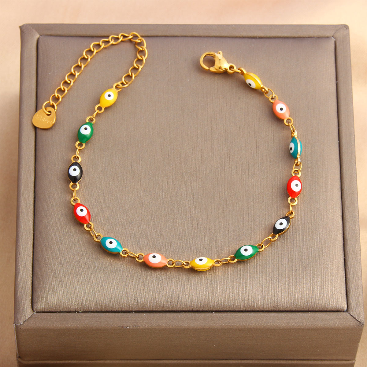 Women's Gender Lady Devil's Eye 304 Stainless Steel Bracelets In Bulk