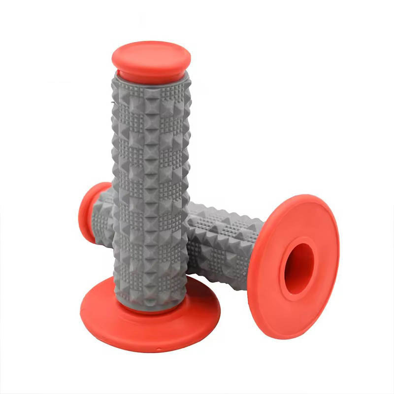 Factory Direct Supply of Universal Off-Road Motorcycle Atv Racing Modification Silicone Large Particle Anti-Slip Handlebar Grips