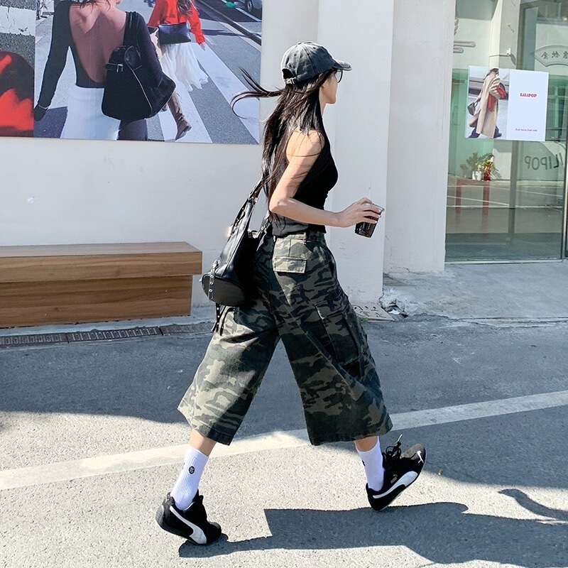 Army Green Camouflage Workwear Three-Quarter Wide-Leg Denim Shorts for Women 2026 Spring Fashion Brand Large Pocket Loose Casual Mid-Length Pants