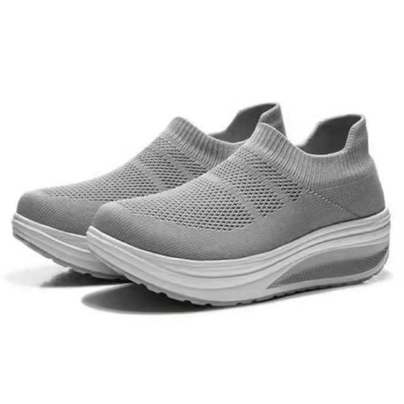 Factory Direct Supply 2025 Spring/Summer New Japanese Style Ultra-Light Sole Fly-Knit Breathable Size 43 Large Thick-Soled Comfortable Trendy Shoes