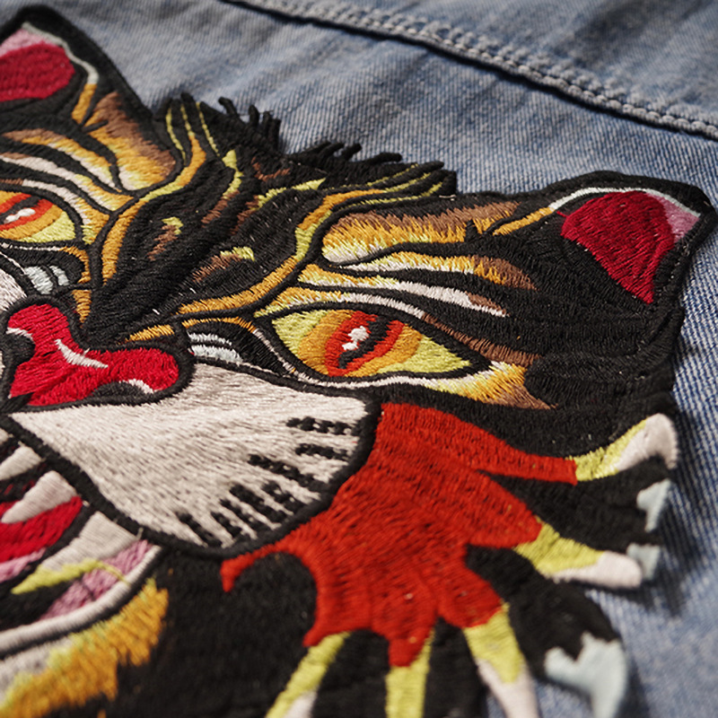 Herrkläder modemärke utsökt broderad katthuvudjeansjacka trendig herrkläder Hong Kong-stil studentskjorta med slitna par_voghion.com