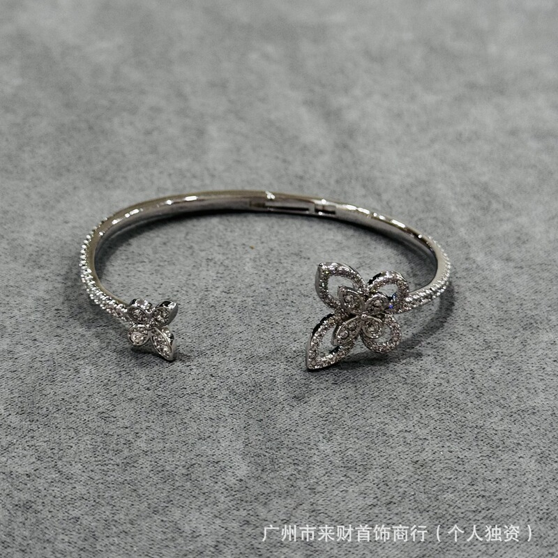 High-End Version of Gejia Zircon Full Diamond Double Butterfly Open Bracelet, Light Luxury and High-End Bracelet, Personalized, Exquisite and Versatile for Women High-End Version of Gejia Zircon Full Diamond Double Butterfly Open Bracelet, Light Luxury and High-End Bracelet, Personalized, Exquisite and Versatile for Women