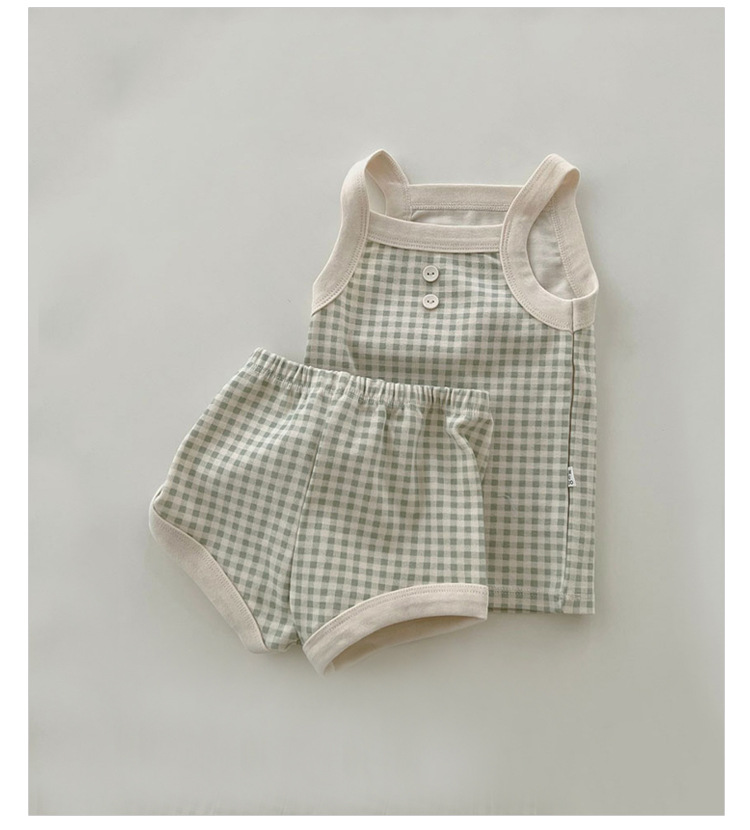 D22756 plaid sling suit plus model_19.jpg