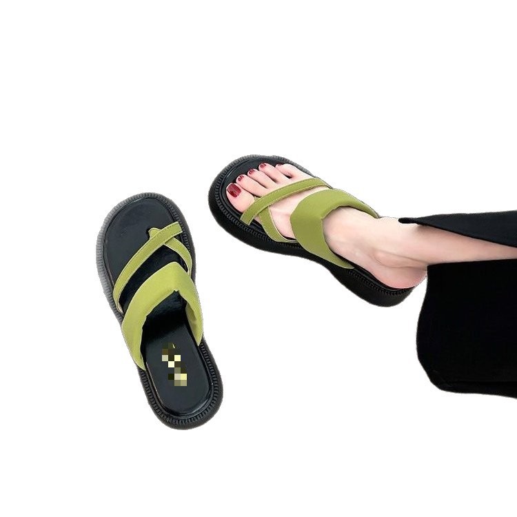 Sandalias romanas para mujeres verano 2026 nuevo dedo antideslizante con suela gruesa casual de moda versátil zapatos de playa para mujeres
