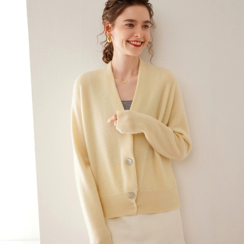 Autumn and Winter Cashmere Cardigan Women's V-Neck Pure Color Cashmere Small Jacket Versatile Slimming Look Knitted Cardigan Loose and Versatile