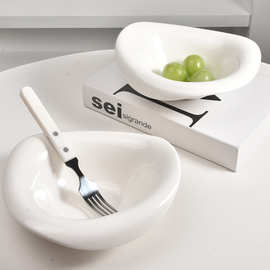 ins风高颜值碗陶瓷碗创意个性设计感异形碗家用纯白色沙拉碗餐具