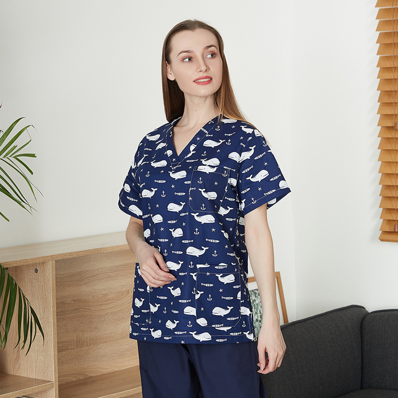 国境を越えたアマゾンの爆発的なアニメプリント看護師服女性vネック半袖tシャツ上着手術服作業服男性|undefined