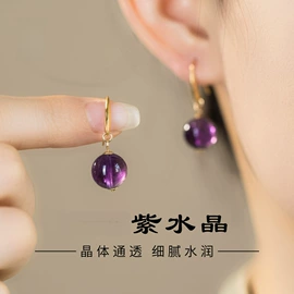 手链;耳环;项链