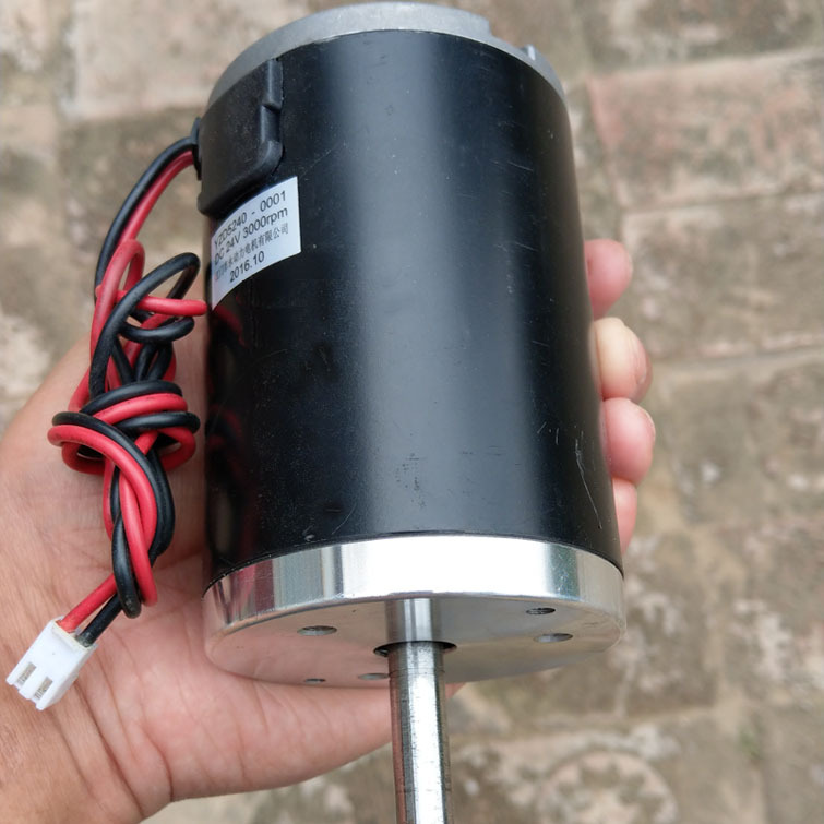 12V24V伏直流大功率180瓦电机手摇风力脚踏水力永磁发电机充电瓶