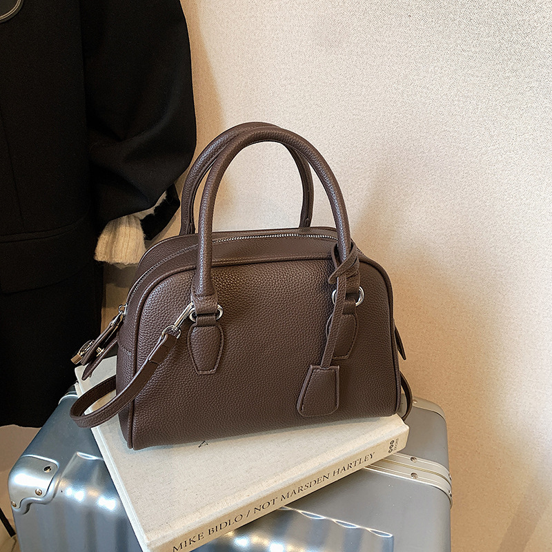 Luxury Vintage Handbag For Women 2026 New Large Capacity Bowling Bag Trendy Shoulder Crossbody Bag - Thumbnail 3