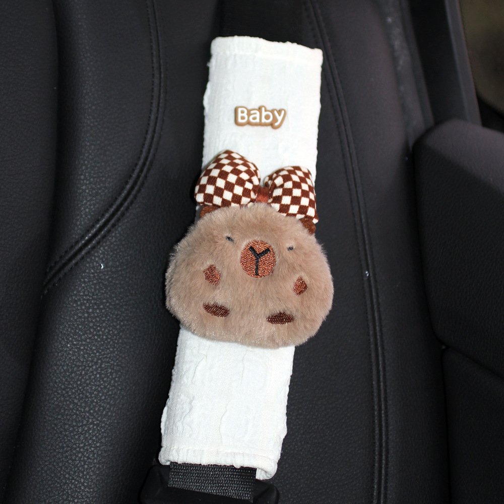 Cyber Celebrous Capybara Pendant Doll Cartonica Pibala Car Seat Belt Shoulder Cover Car Interior Decoration Girl Bag Hanging
