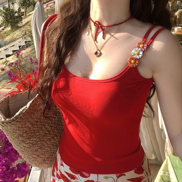 6115 Daisy Flower Brooch Double Shoulder Strap Camisole for Women, Sweet Inner Layer with Chest Pads, Beautiful Back Base Top 6115 Daisy Flower Brooch Double Shoulder Strap Camisole for Women, Sweet Inner Layer with Chest Pads, Beautiful Back Base Top