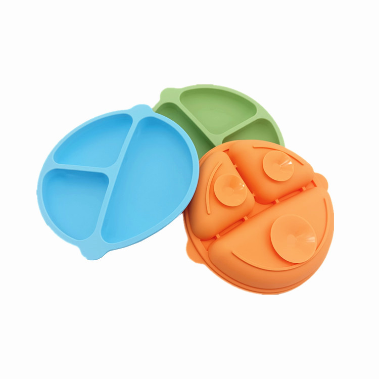 Placa de silicona de grado alimenticio tres ventosas reforzadas compartimento para niños plato de silicona plato de suplemento de alimentos infantiles en stock