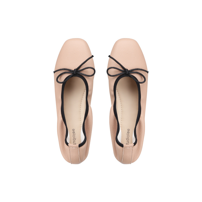 Versión de piel de oveja de alto nivel ~ Grape Madre con arco suave cuadrado boca poco profunda zapatos de ballet suave de sola mujer
