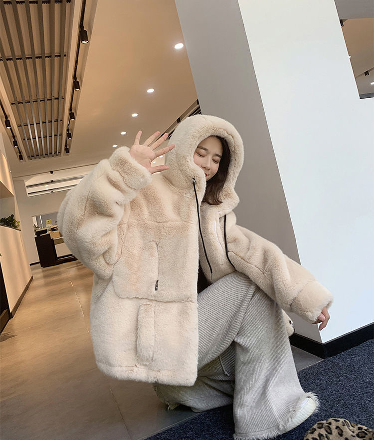 2022 Autumn and Winter New Imitation Fur Coat Women's Imitation Rex Rabbit Fur Hooded Plush Coat Loose Warm