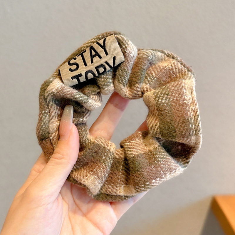 6 ¿ verde unos 10 cm