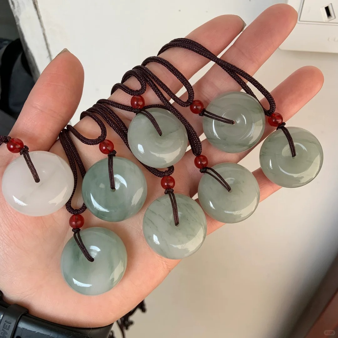 Natural Xinjiang Tianshan Cui Ping An Buckle Pendant Gold Silk Jade Color Floating Flower Jade Ring Pendant Jade Pendant Wholesale