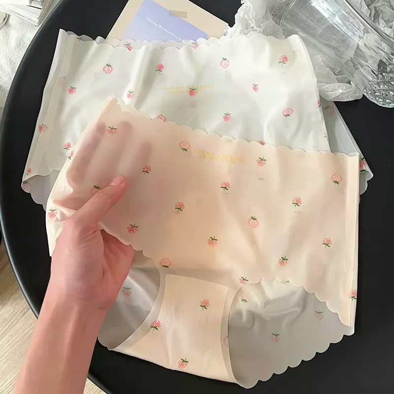 草莓冰丝少女超薄内裤女无痕性感速干学生纯棉档抗菌中腰三角裤女