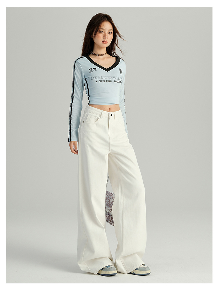 Jeans femme taille haute et jambes larges coupe droite chic_voghion.com