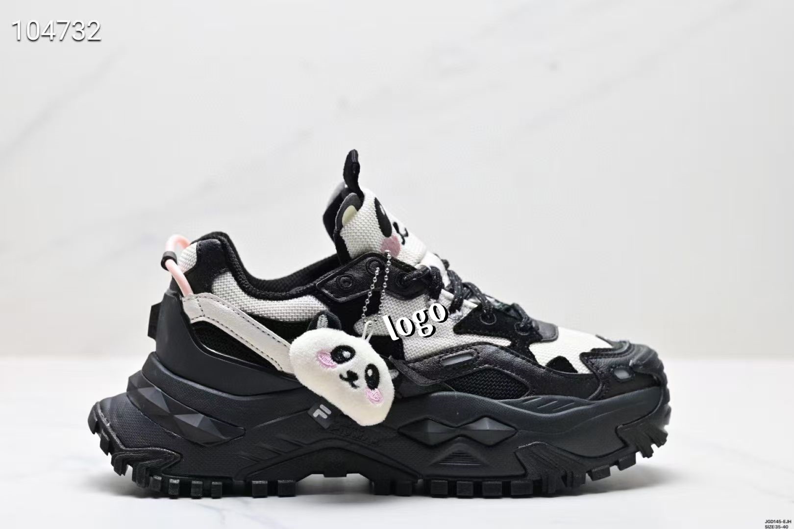 Zapatos de caramelo duro de la marca de moda 2025 centro comercial de verano con el mismo estilo zapatos de mujer de plataforma deportiva T12W521006 zapatos de papá