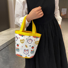 卡通可愛小兔子帆布包 新款韓版ins時尚百搭水桶包文藝少女手提包