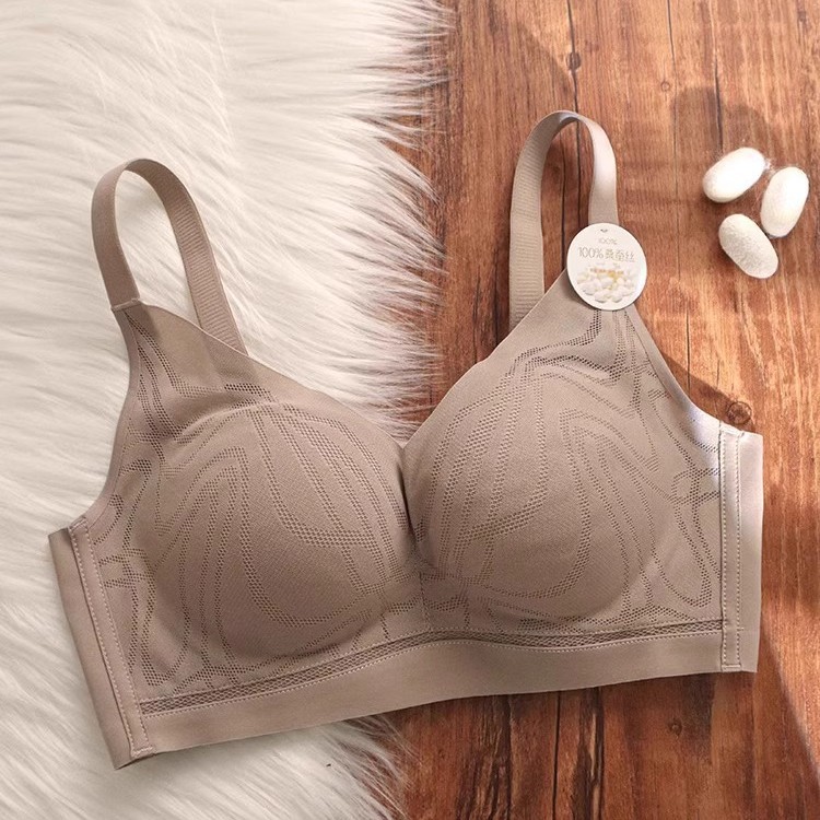 새로운 스타일의 작은 가슴 푸시업 처짐 방지 가슴 수축 심리스 통기성 편안한 여성용 속옷 얇은 조절 가능한 브라