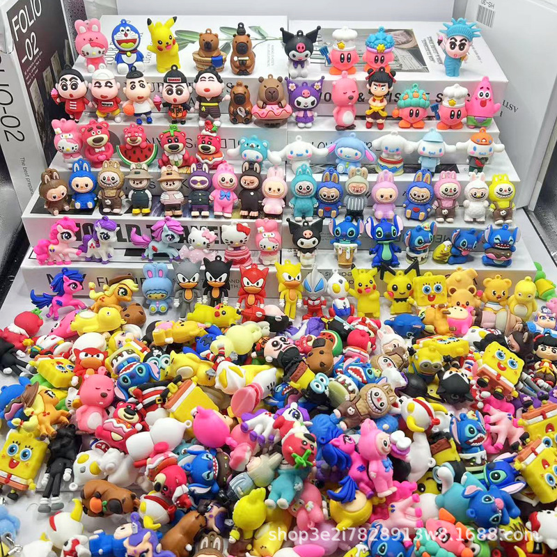 PVC トレンディな人形ペンダントインターネット有名人の人気の人形卸売かわいい立体漫画人形ハンドキーホルダー|undefined