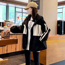 胖秋季女装新款大码-斤夹克衫外套女拉链撞色设计感冲锋衣