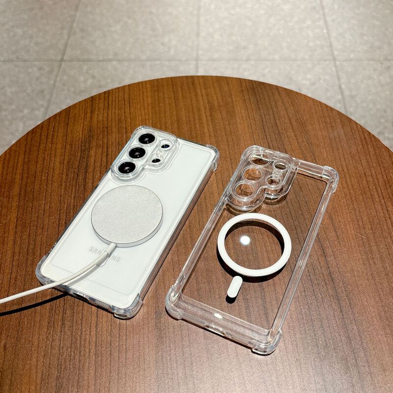 Suitable for Samsung S26 Ultra phone cases: new model with reinforced corners for drop protection, full lens coverage, and transparent magnetic adsorption Suitable for Samsung S26 Ultra phone cases: new model with reinforced corners for drop protection, full lens coverage, and transparent magnetic adsorption