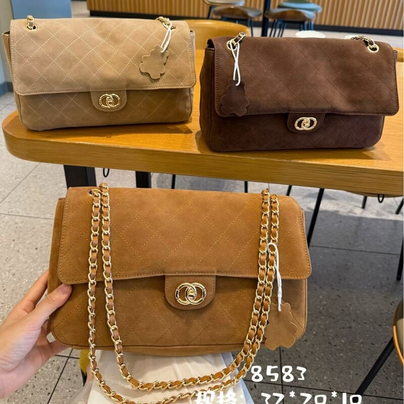 26 Autumn/Winter new Jennie-style matte leather briefcase, extra-large capacity, double-chain shoulder bag/handbag for women 26 Autumn/Winter new Jennie-style matte leather briefcase, extra-large capacity, double-chain shoulder bag/handbag for women