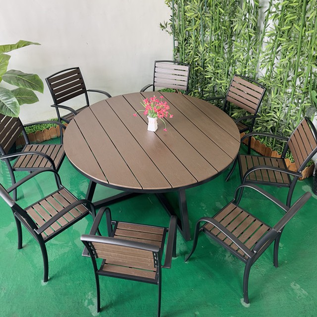 Mesas y sillas de patio al aire libre, mesas grandes, balcones, campamentos de ocio, mesas y sillas de madera de plástico de madera anticorrosiva, mesas exteriores de café y té con leche