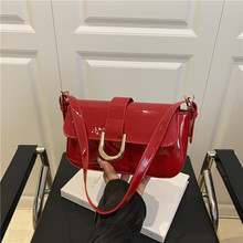 ����Ů2025�¿�͹żtɫ�R��ەr������Ҹ�°��μ�б����ٴ�