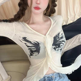 早秋季薄款洋气v领修身开衫上衣女蝴蝶印花木耳边收腰长袖t恤新款