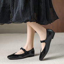 葡萄妈同款小香风单鞋女平底2024新款方头浅口软底瓢鞋T5933-10